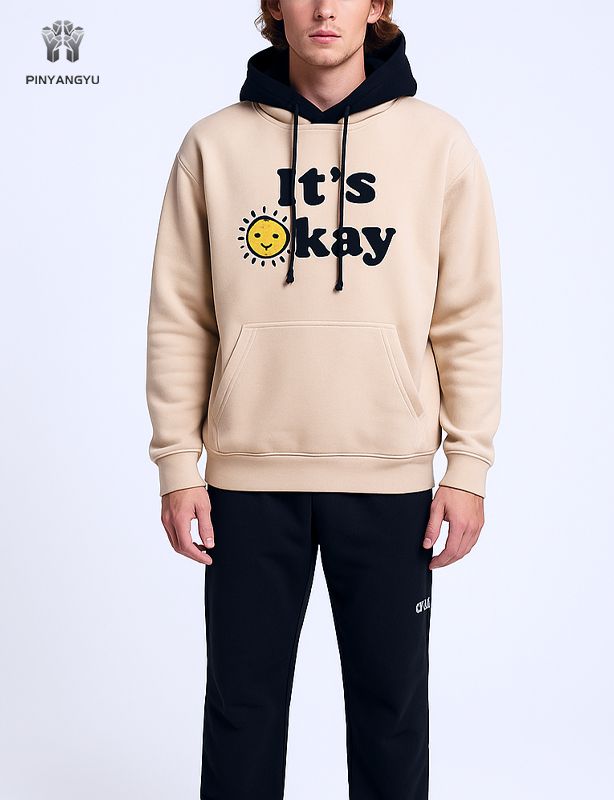 Kapuzenpullover mit Handtuch-Stickerei und Doppelmütze