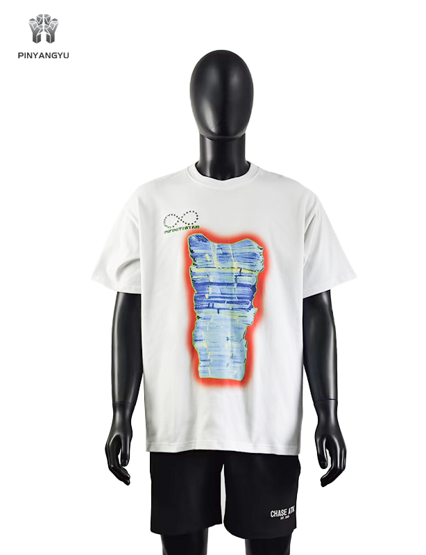 benutzerdefinierter DTG-Druck und Stickdesign im Oversize-Stil