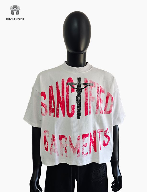 Individuelles Boxy-T-Shirt und Siebdruck