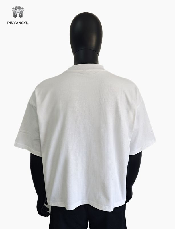 Individuelles Boxy-T-Shirt und Siebdruck