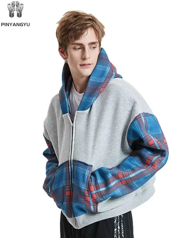 Kapuzenpullover mit künstlerischem Print und Reißverschluss Kapuzenpullover mit künstlerischem Print und Reißverschluss